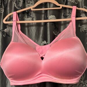 Beautiful Torrid Dream wire free Candy pink bra 42c